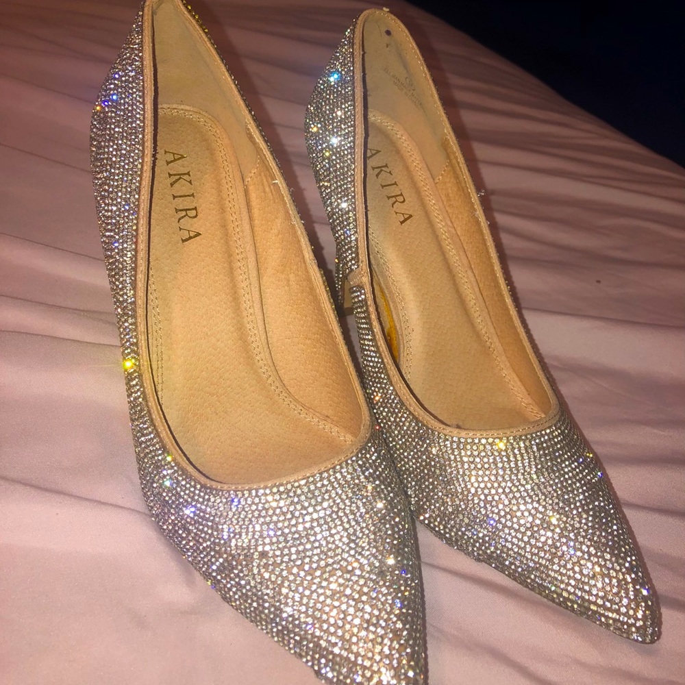 Sparkling Akira High Heels